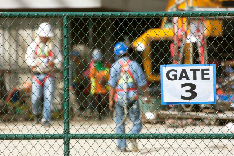 Metal Fence Installation Service